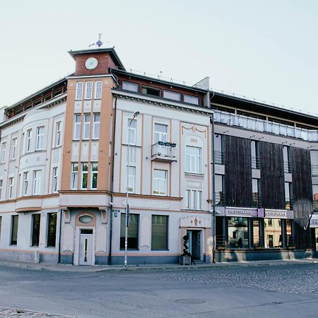 Hotel Kolumbs Liepaja Exterior photo