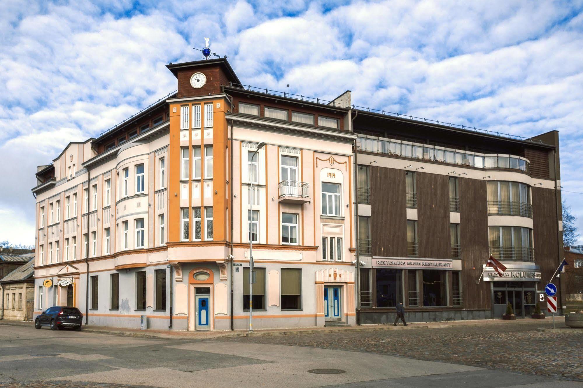 Hotel Kolumbs Liepaja Exterior photo
